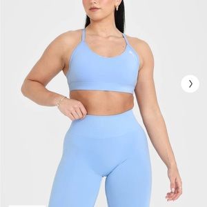 NWT Oner Active EVERYDAY SPORTS BRA Powdered Blue M